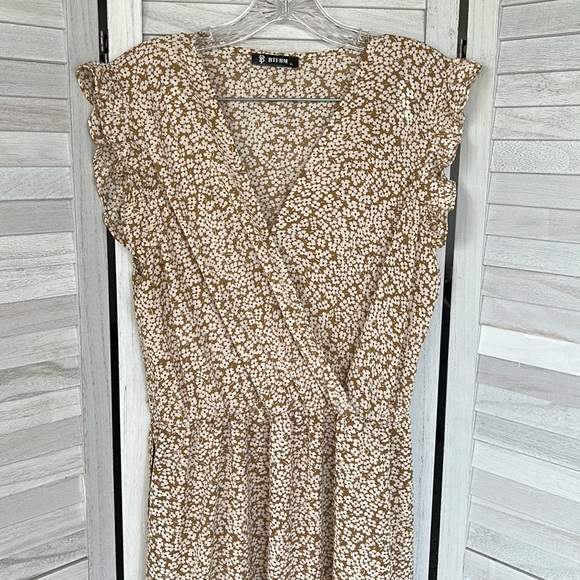 BTFBM Ruffled Maxie Dress - Picture 2 of 11